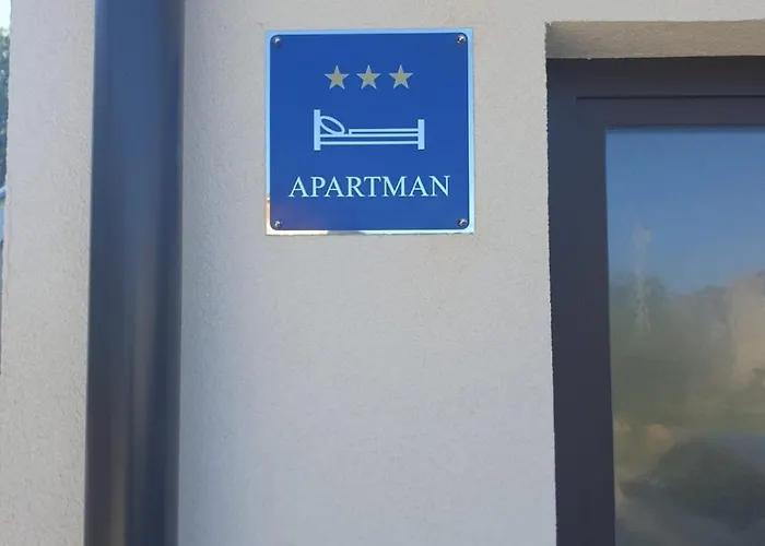 Apartament Malo *