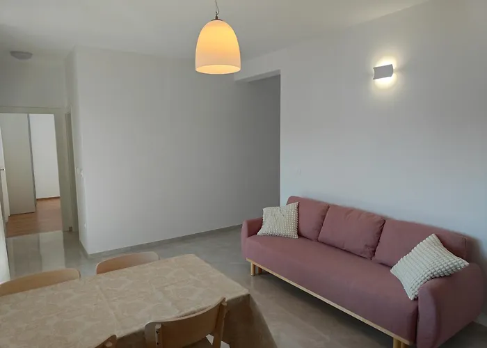 Malo Apartament