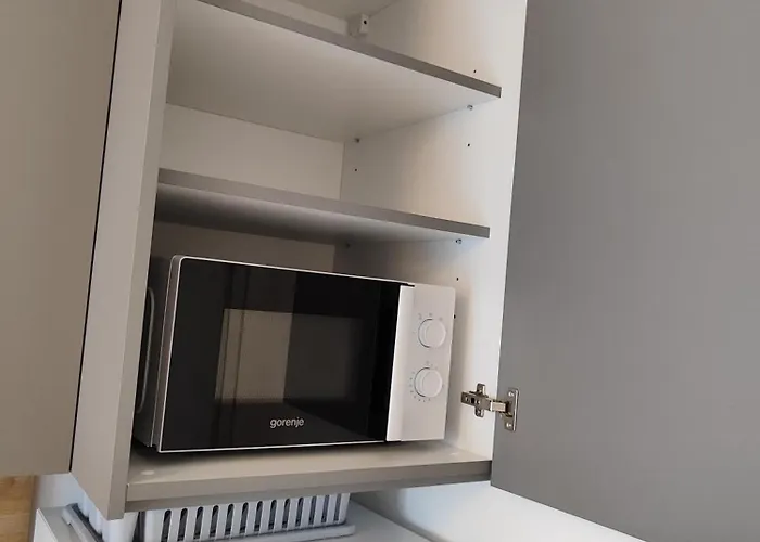 Malo Apartament Seline