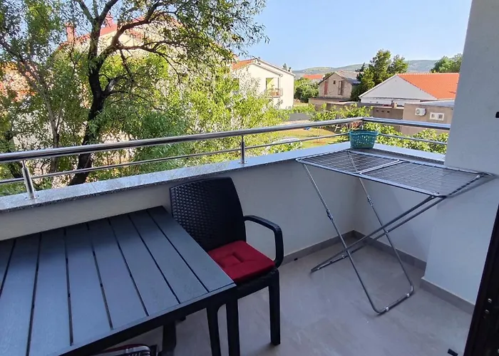 Apartament Malo Seline